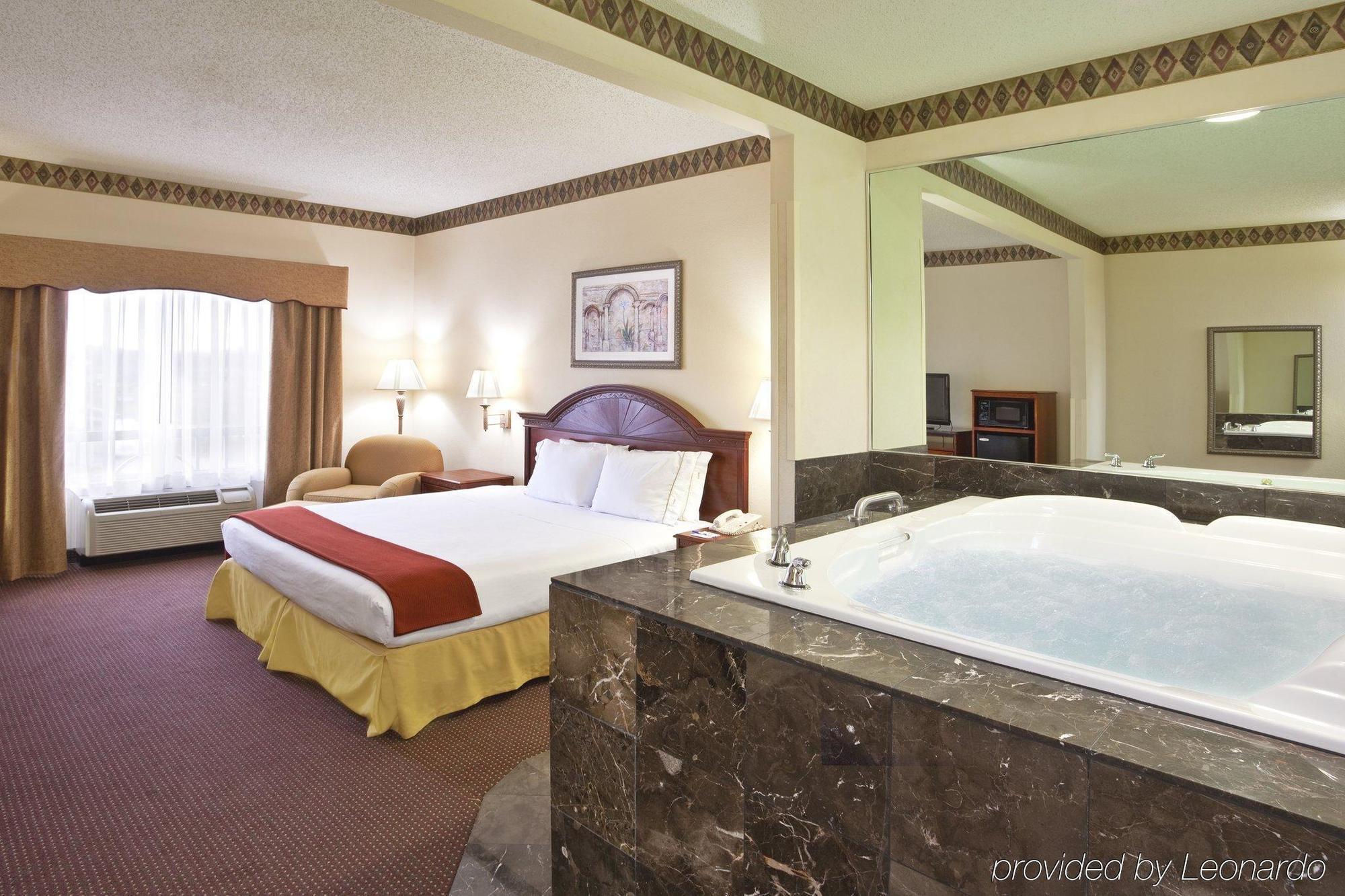 Holiday Inn Express Toledo-Oregon By Ihg Exteriér fotografie
