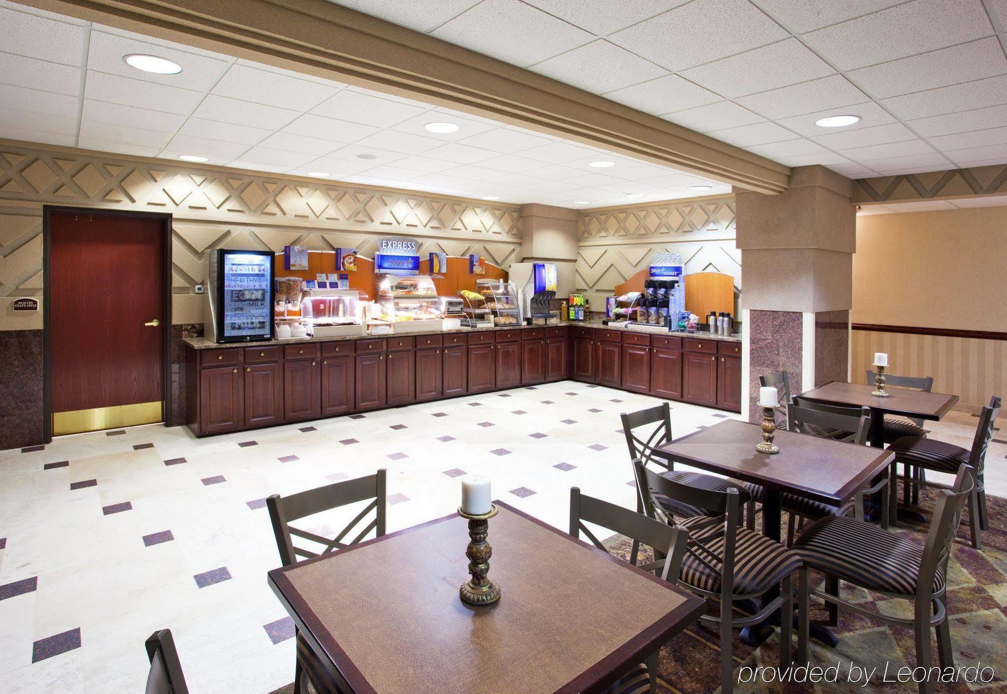 Holiday Inn Express Toledo-Oregon By Ihg Exteriér fotografie